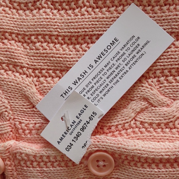 NWT American Eagle XS Pink Capple Knit Cropped Button Up Cardigan Sweater - Picture 4 of 13